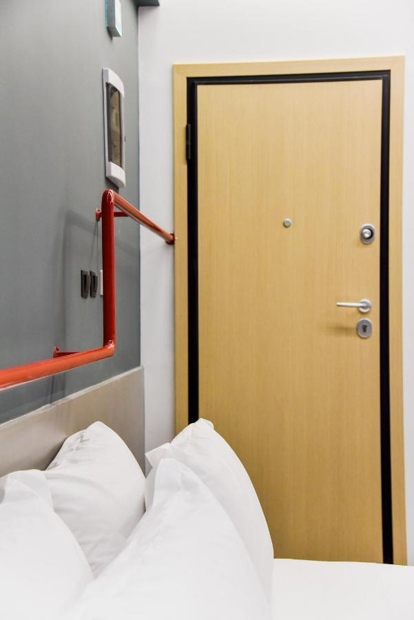 Central44 Yolo Casual Suite Atina Dış mekan fotoğraf